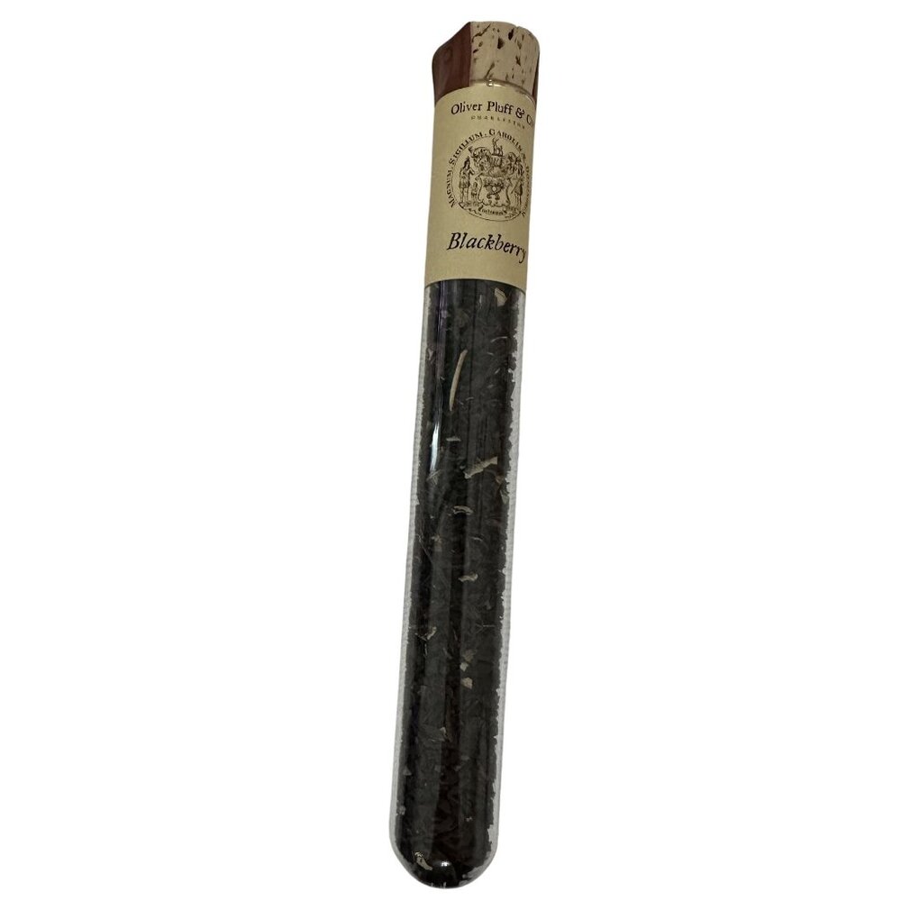 Oliver Pluff & Company Blackberry Black Tea Blend Loose Tea Leaves